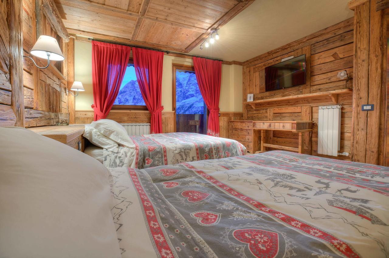 Family Suite Balcony