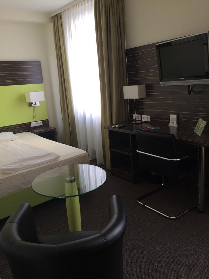 Standard Double Room French Bed