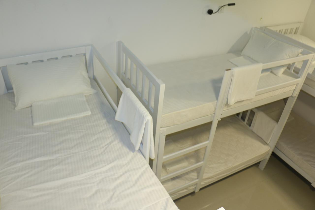 Bed 4-Bed Female Dormitory Room City View,517683720:JPEG