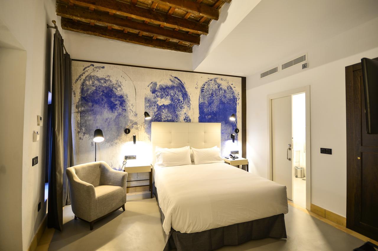 Small Double or Twin Room