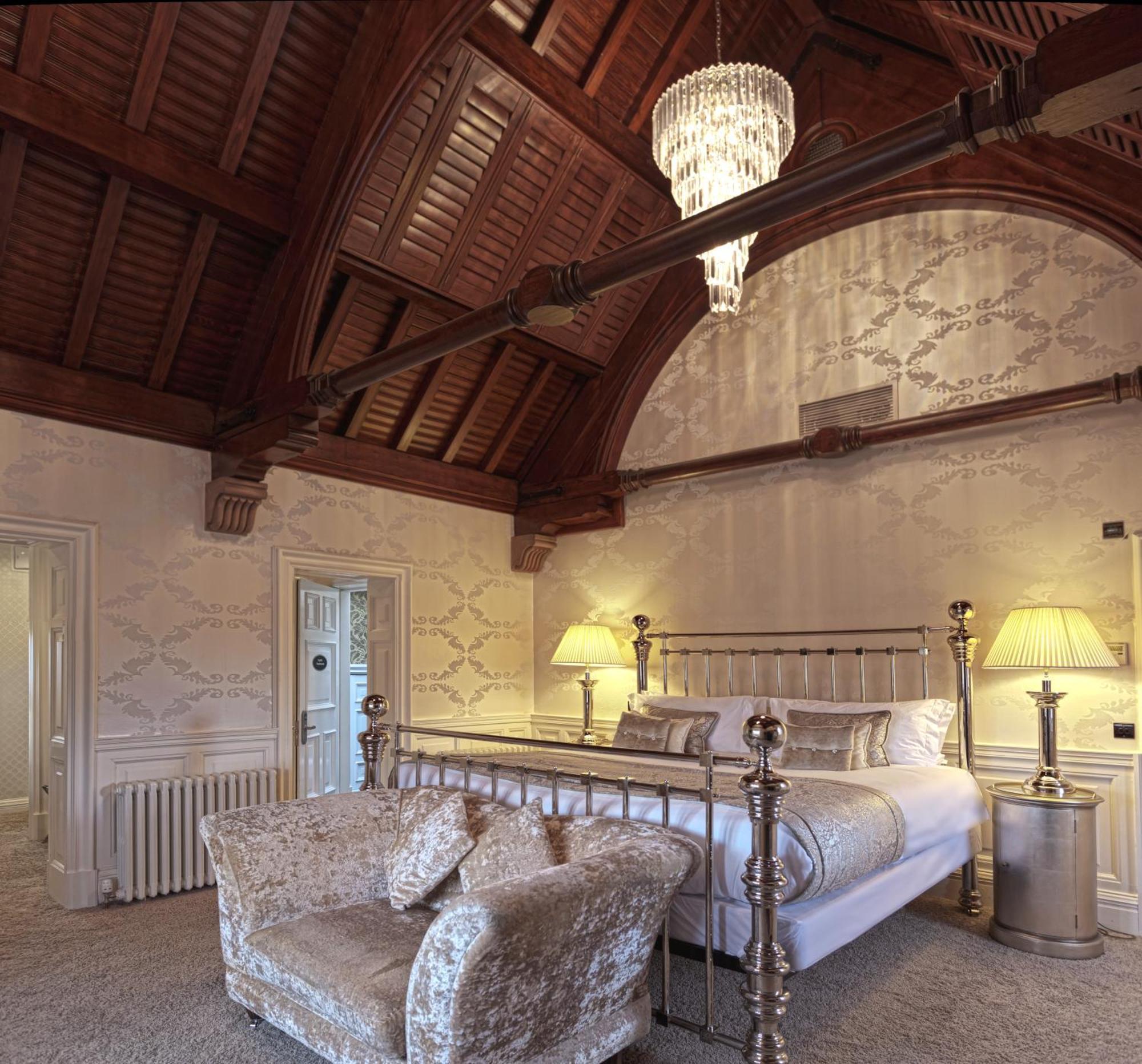Castle Suite,1692002464:JPEG