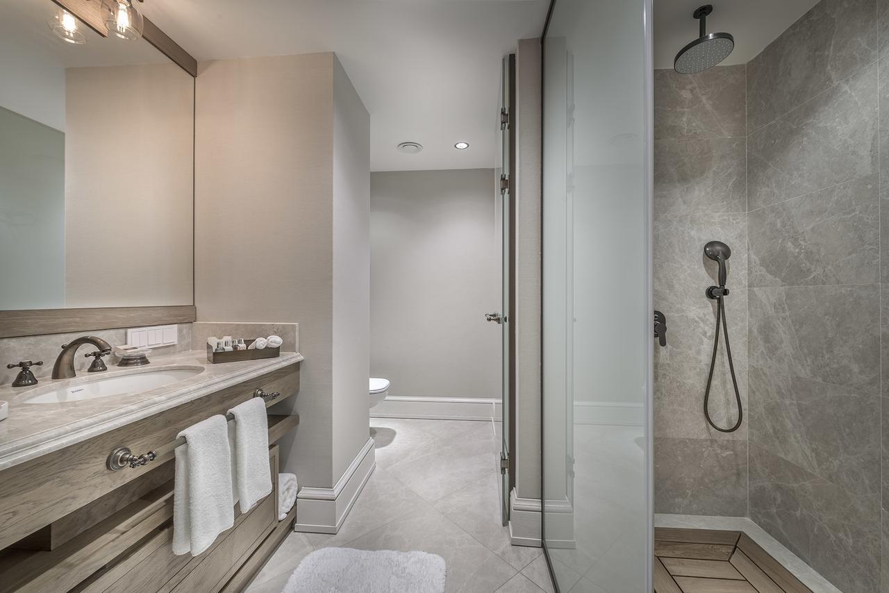 Allium One Bedroom Seaview Suite