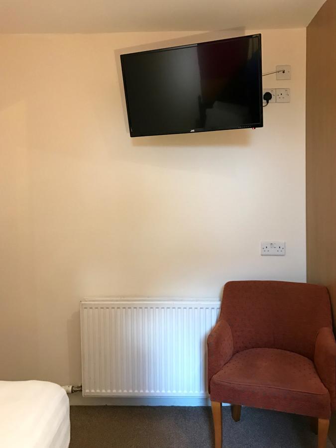 Twin Room with Shared Bathroom