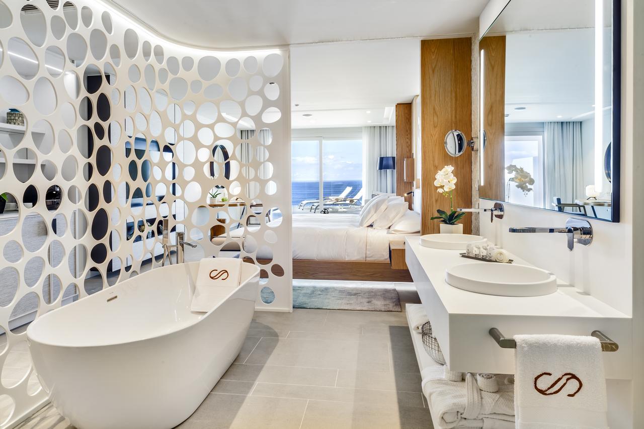 Suite Junior con vistas frontales al mar