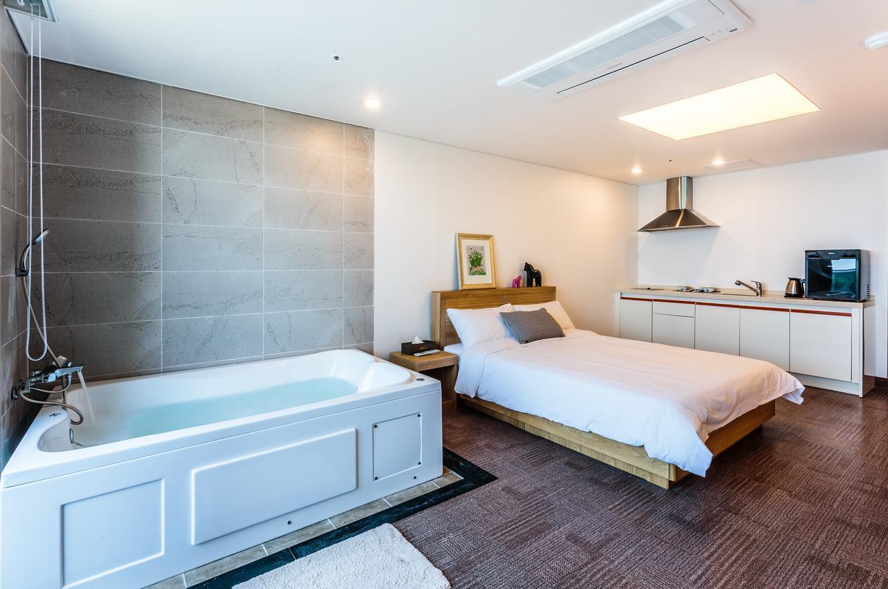 Deluxe Double Room Sea View