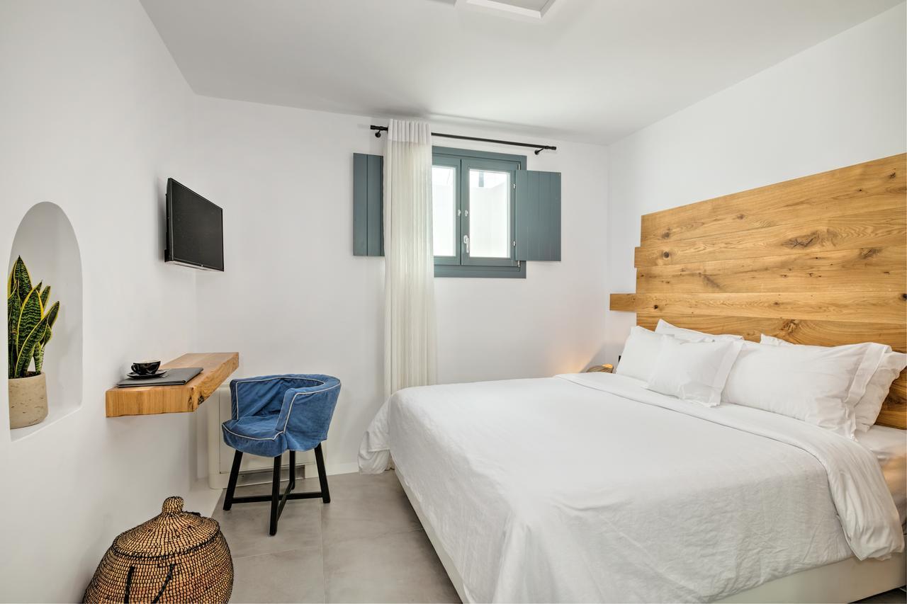 Deluxe Three Bedrooms Suite