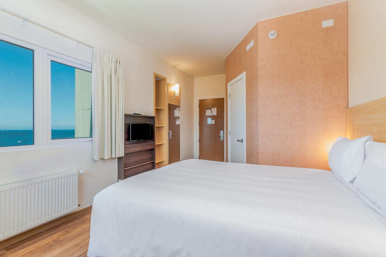 Quarto Duplo Standard com Vista do Mar