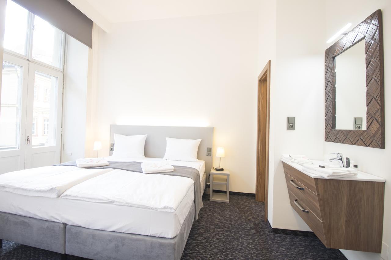 Chambre Quadruple avec Balcon