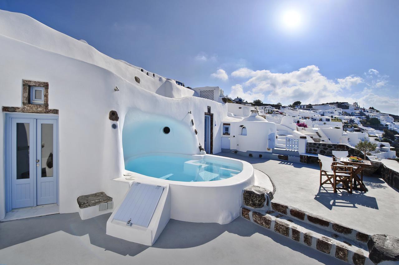 Villa Caldera View Shared Pool