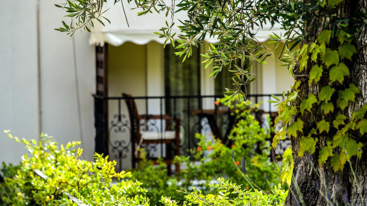 Double or Twin Room Garden View