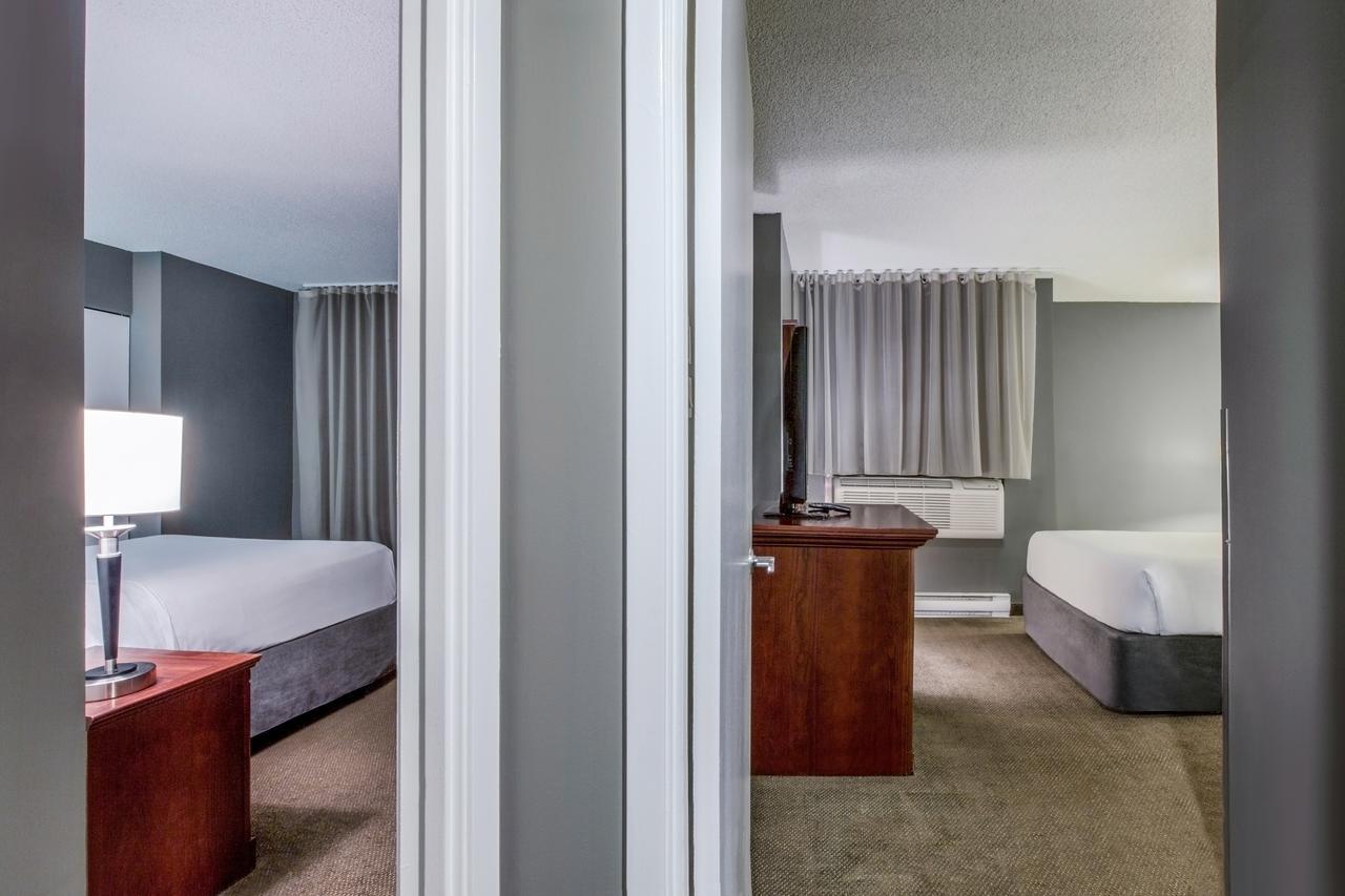 Suite com 2 Quartos e 2 Camas Queen-Size