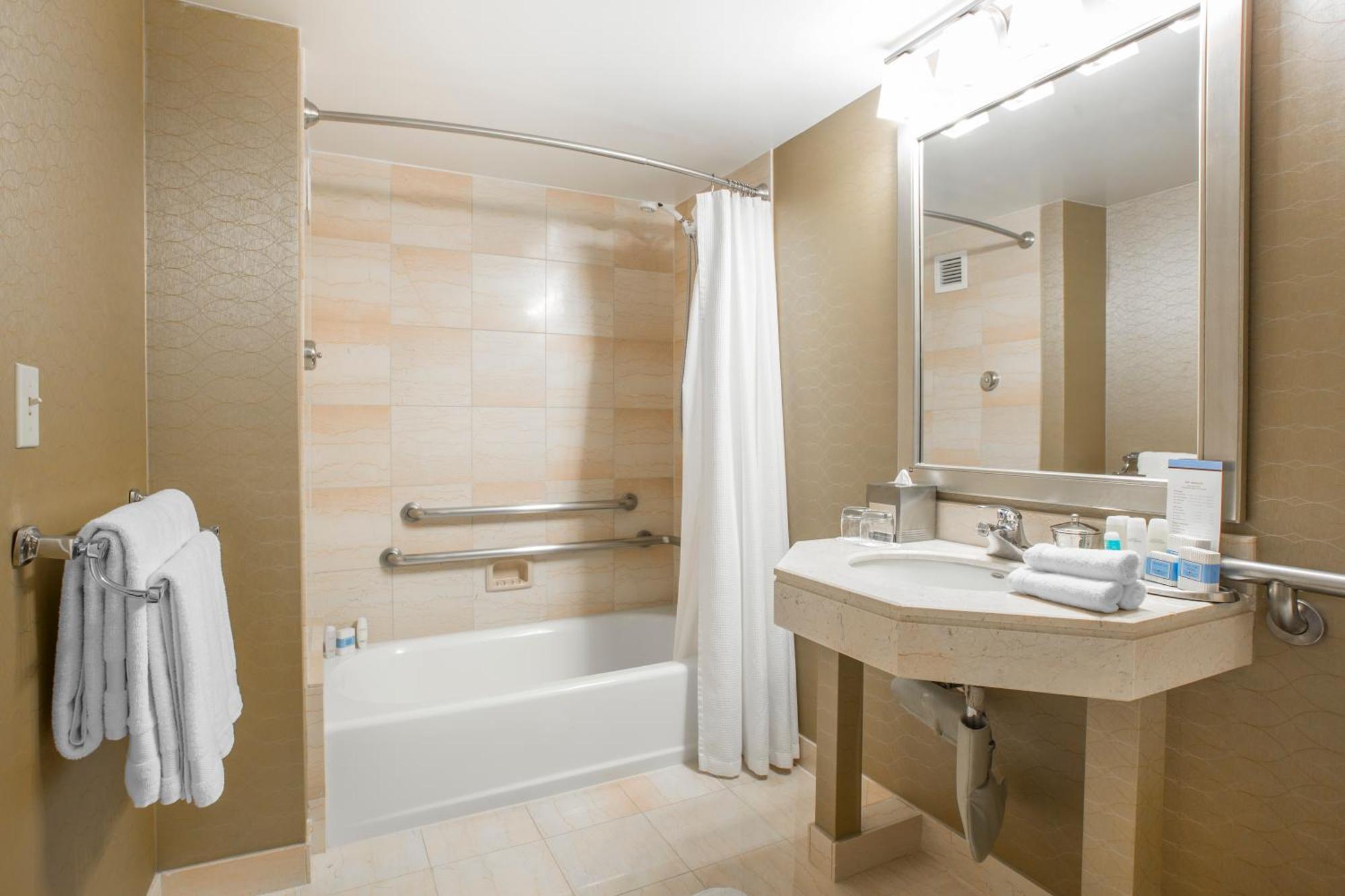 Habitación Deluxe adaptada para personas con movilidad reducida - 2 camas dobles