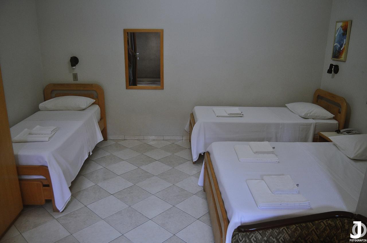 Quarto Quádruplo Superior com Ar-Condicionado