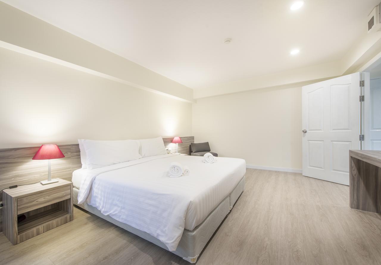 Superior Double or Twin Room,586787850:JPEG