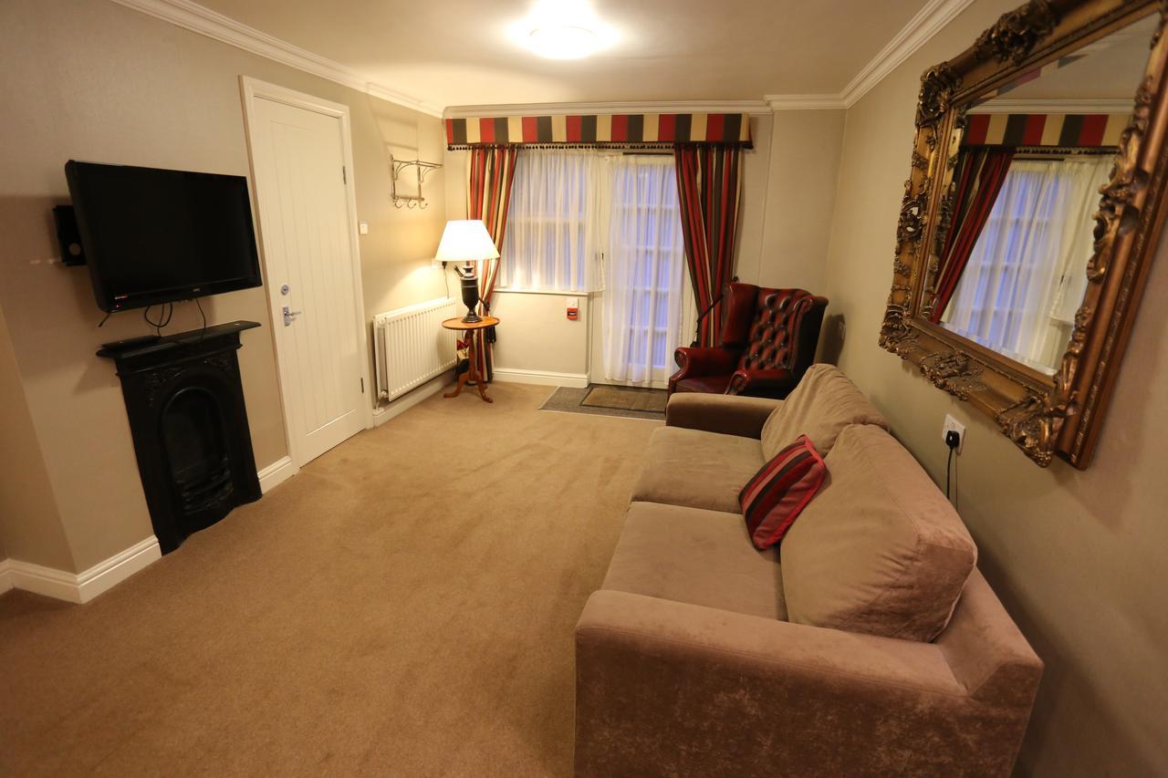 Premier Studio