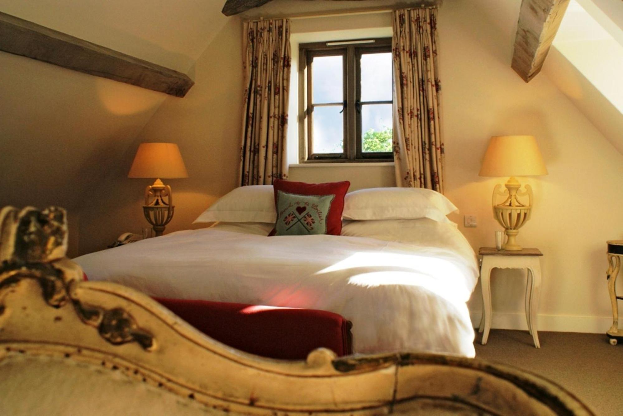 Comfy Luxe Super King Room