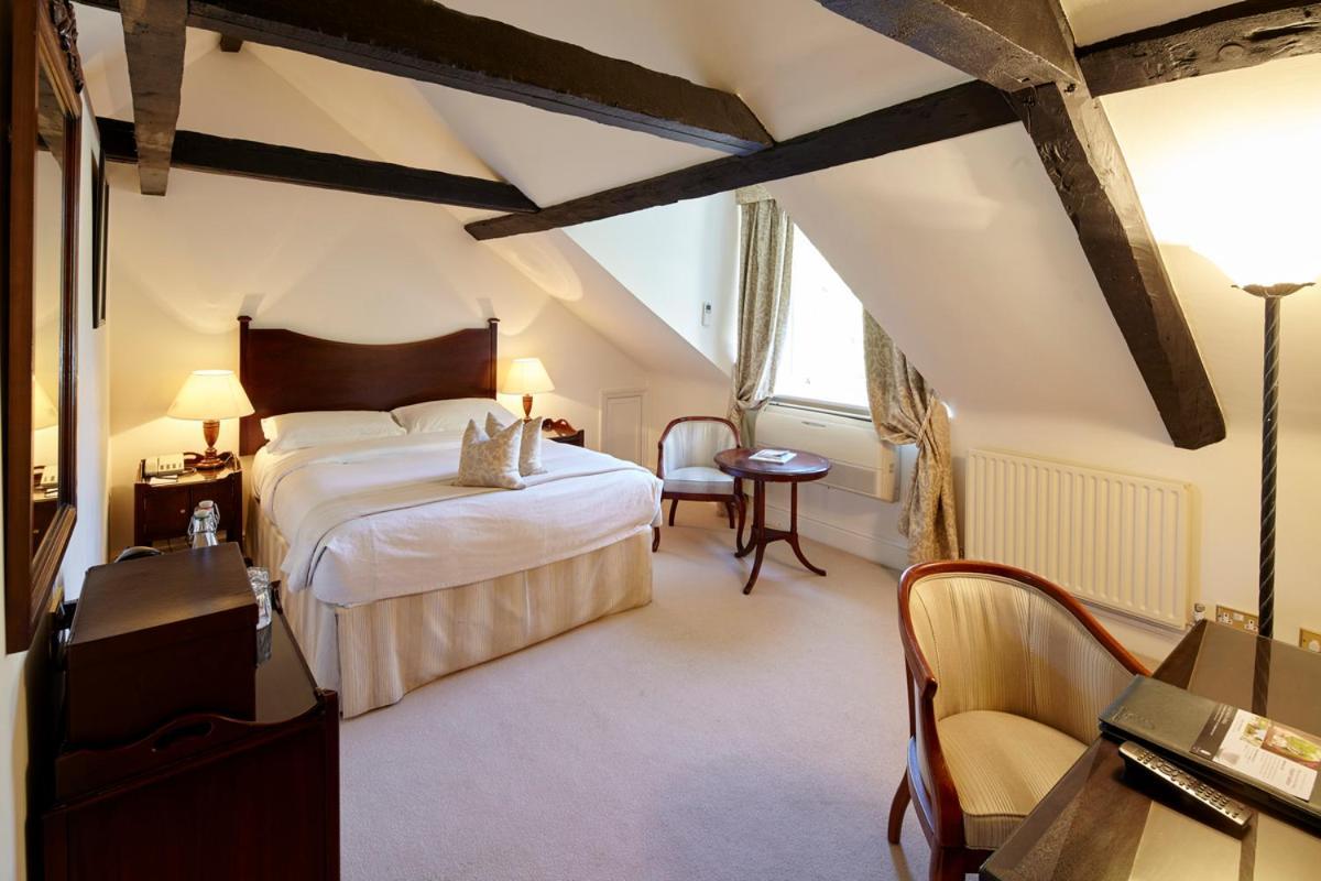 Classic Double Room,1589106347:JPEG