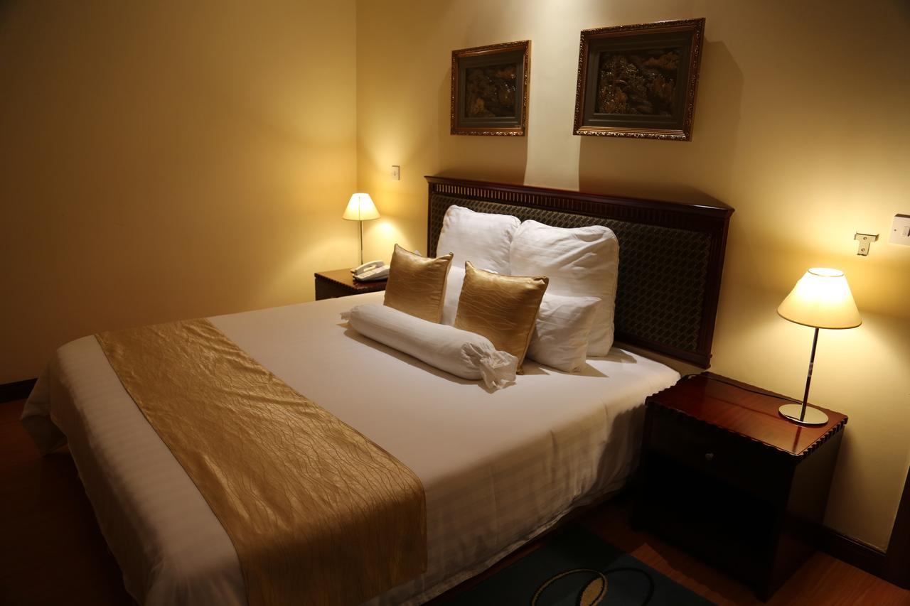 Executive Suite