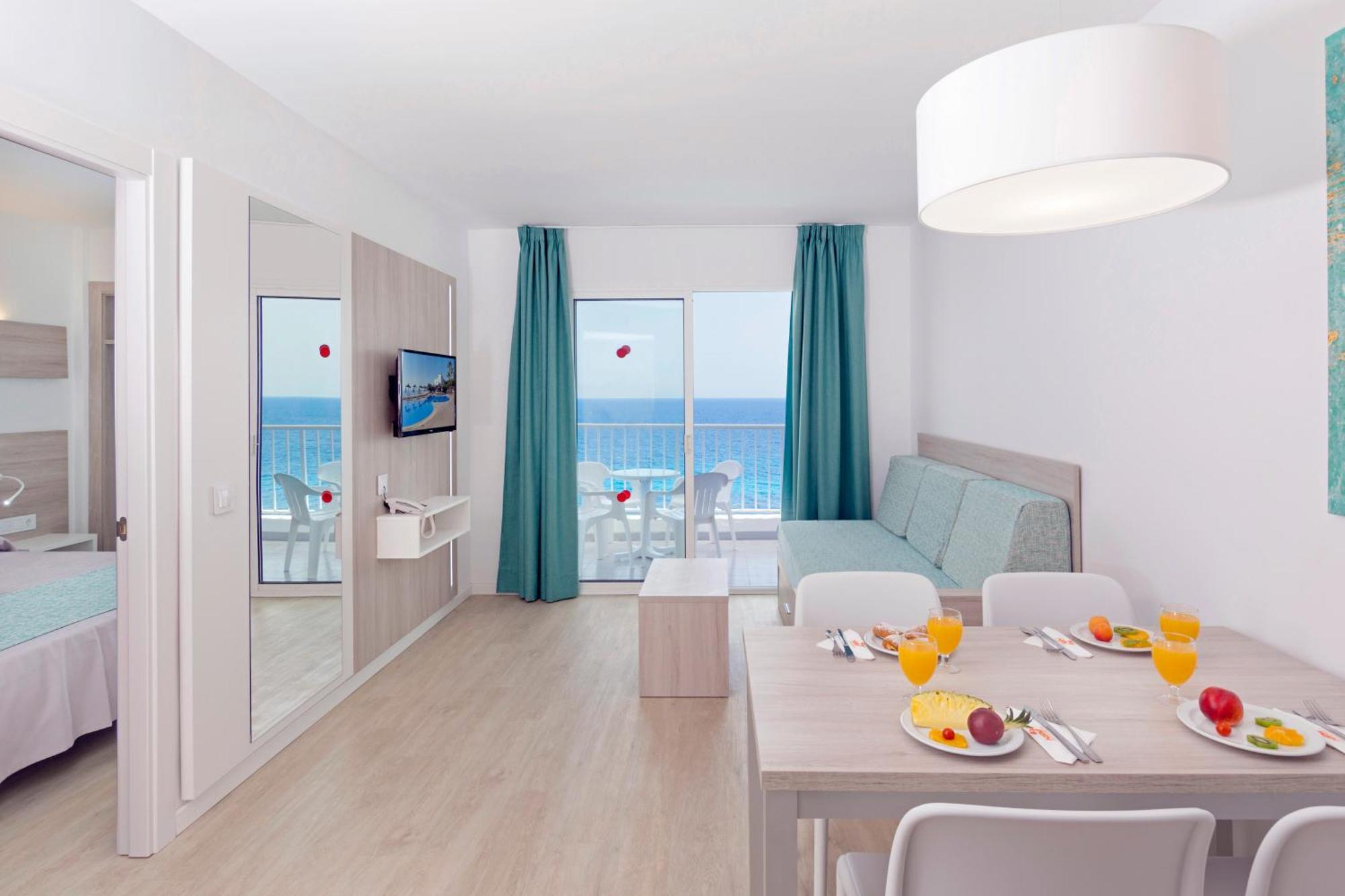 One-Bedroom Apartment Sea View Terrace