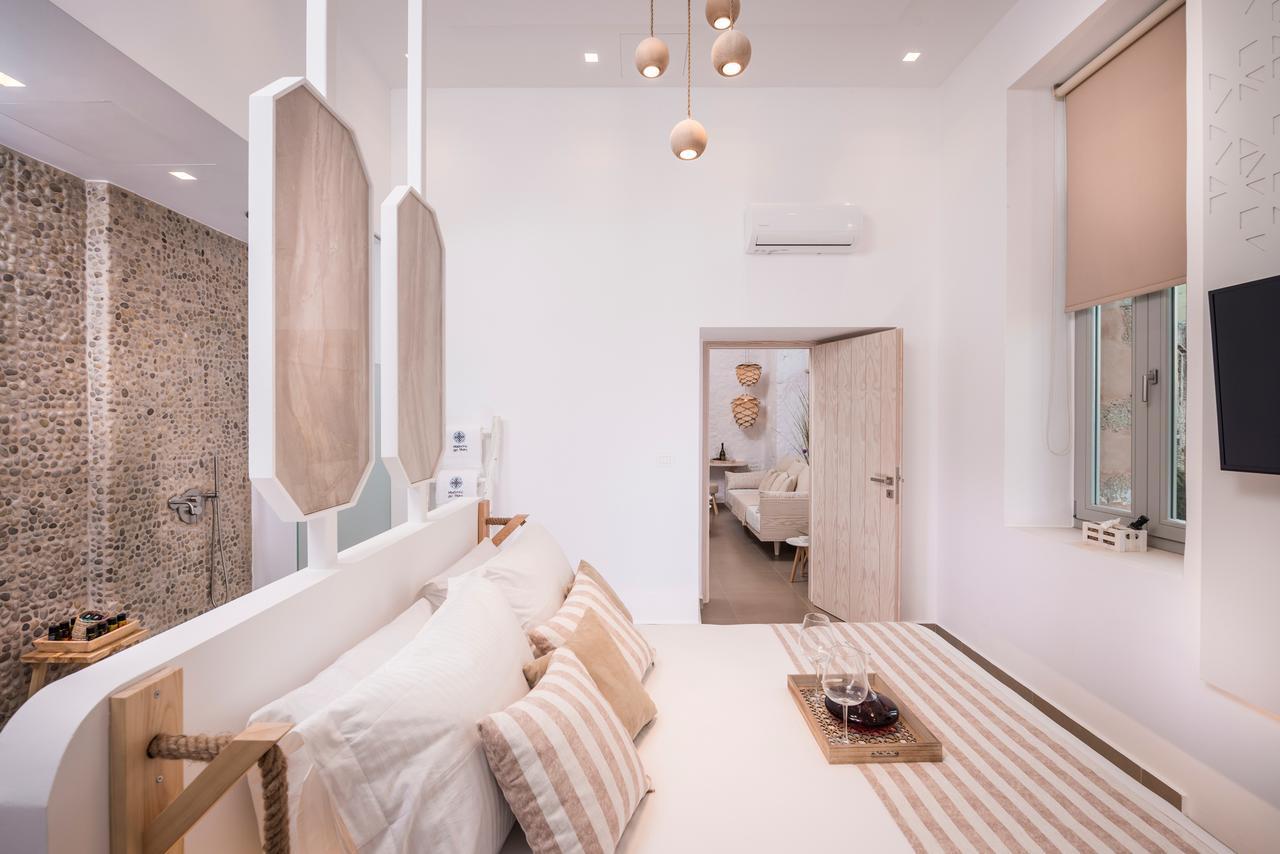 One-Bedroom Suite No Balcony