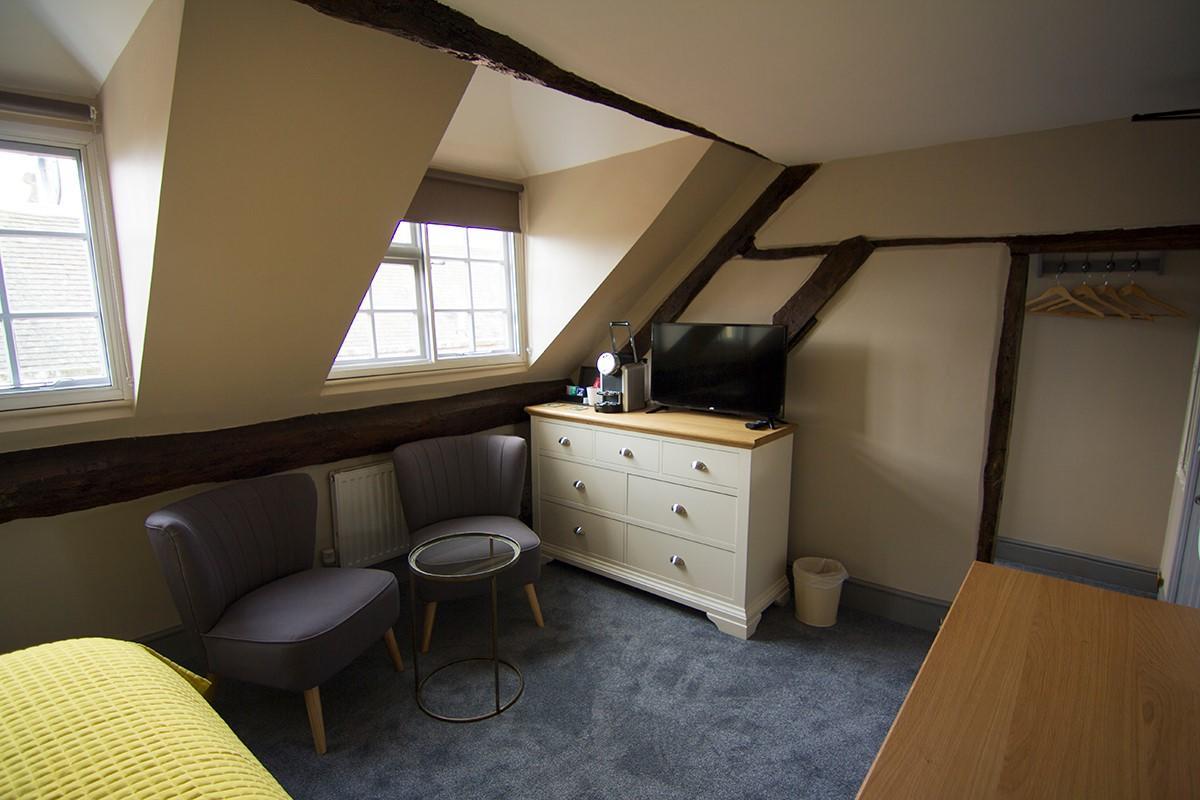 Double Room,1086224134:JPEG