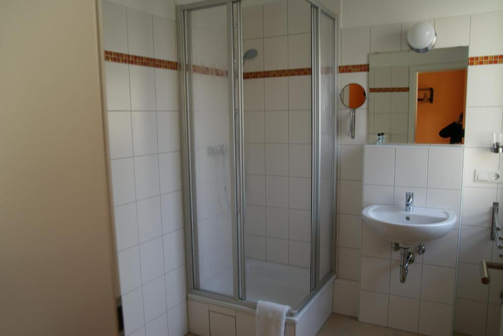 Quarto Duplo com Banheiro Privativo