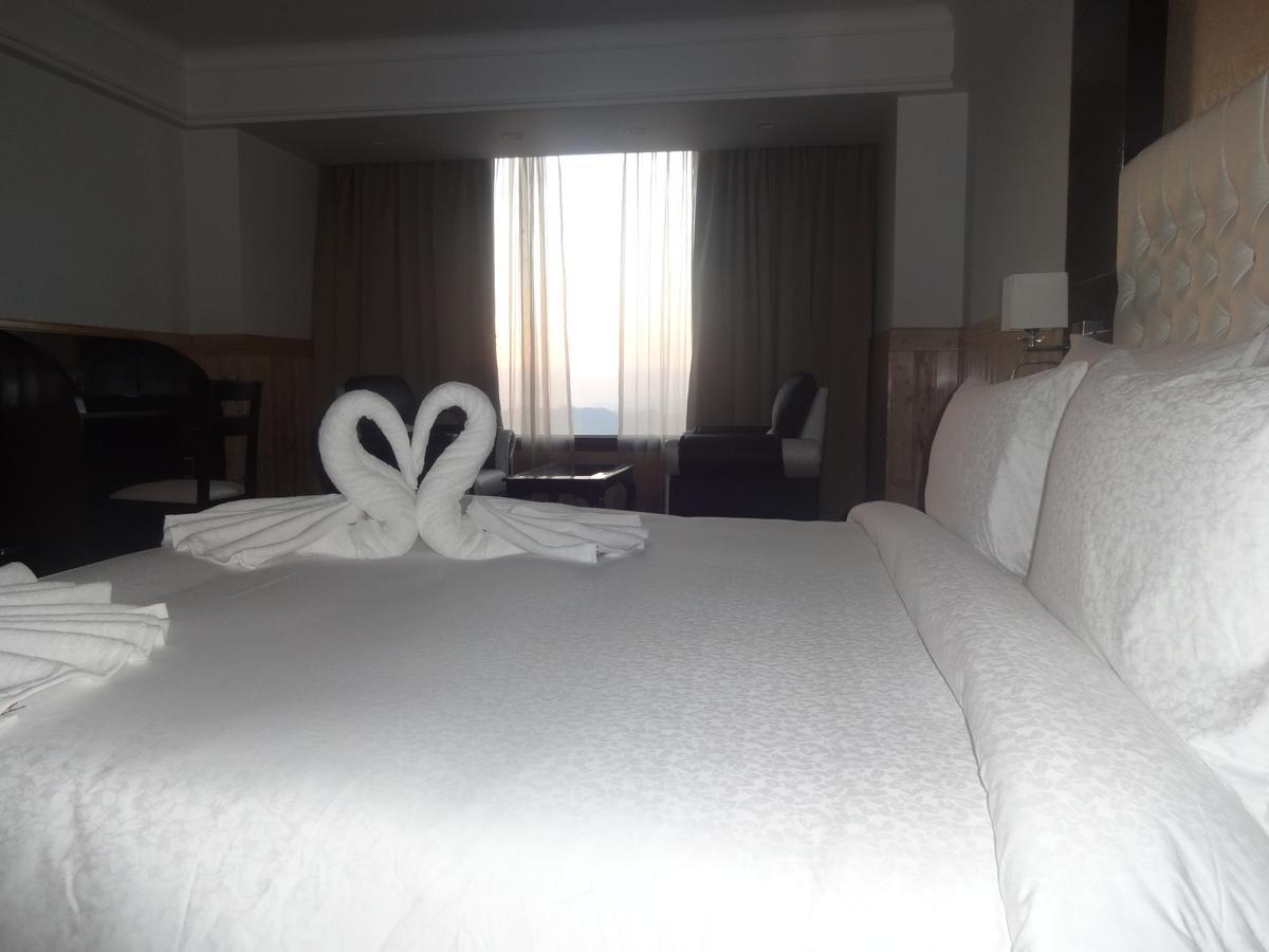 King Room Mountain View