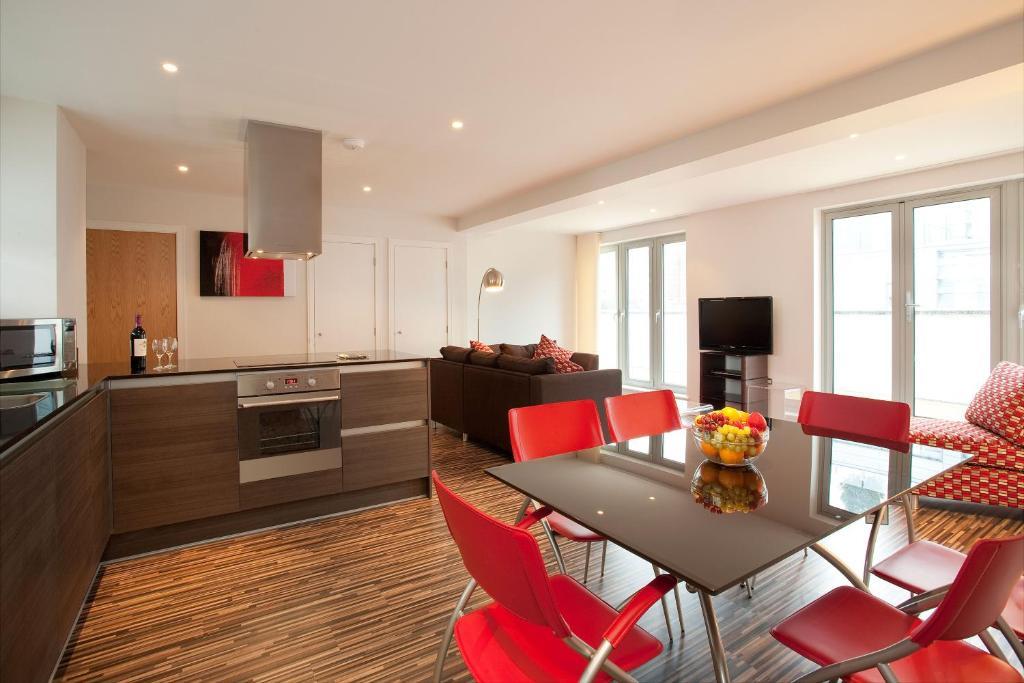Superior Two-Bedroom Apartment,448618038:JPEG