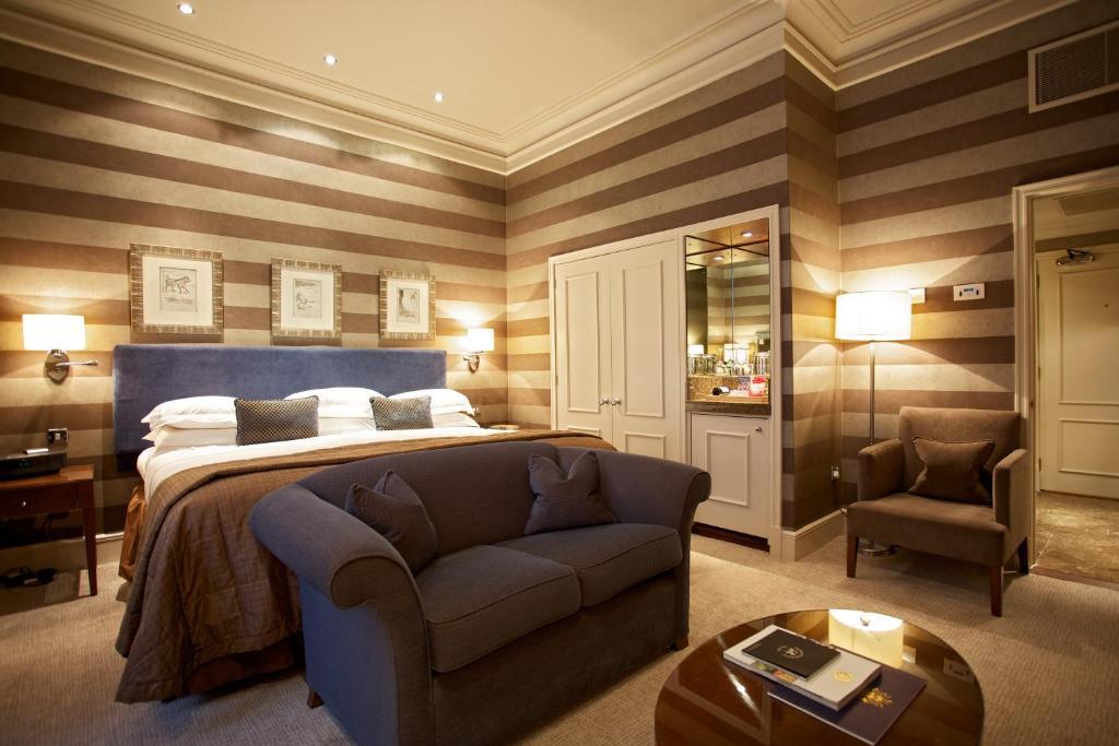 Executive Room,942182224:JPEG