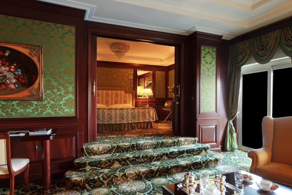 Suite Senior con vistas al lago