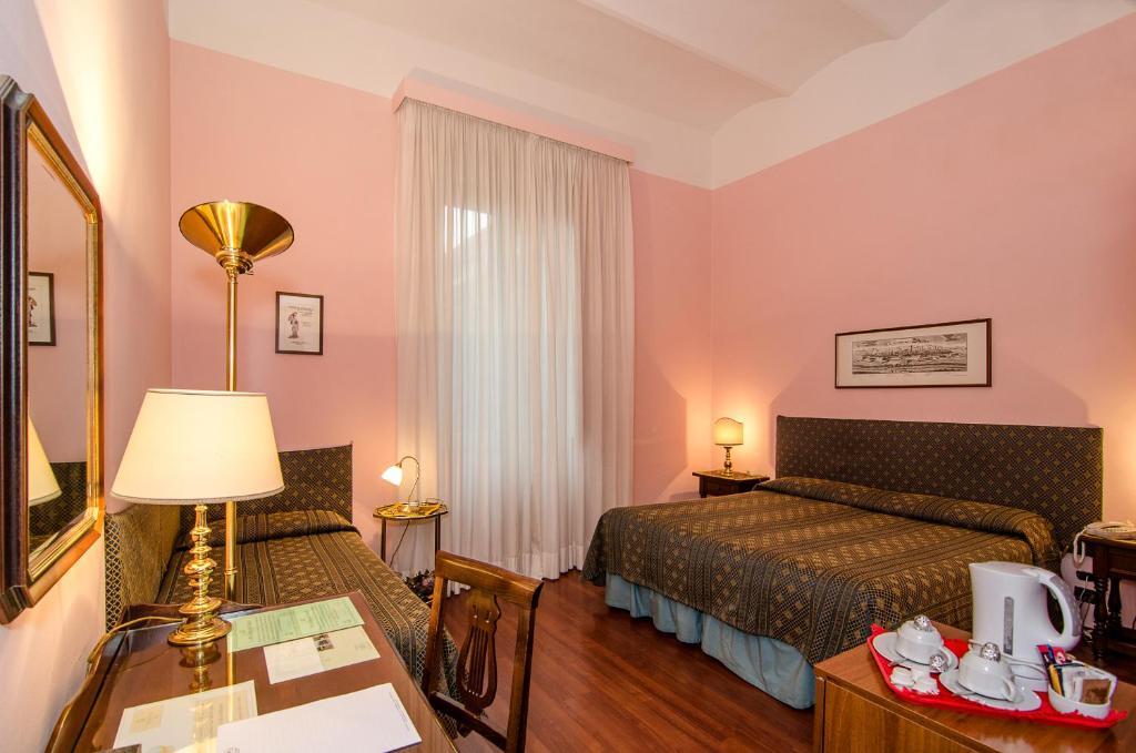 Dreibettzimmer
