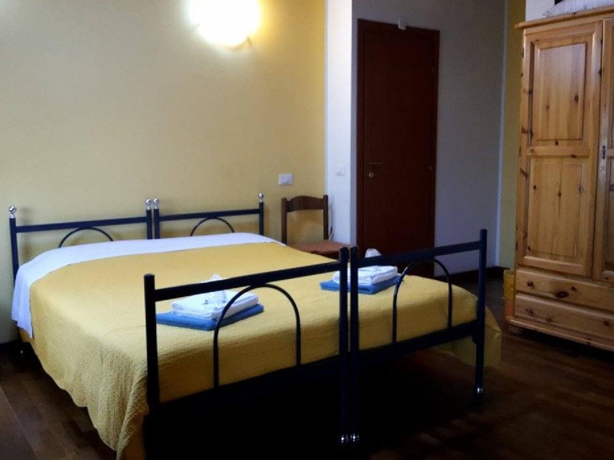 Quarto Duplo