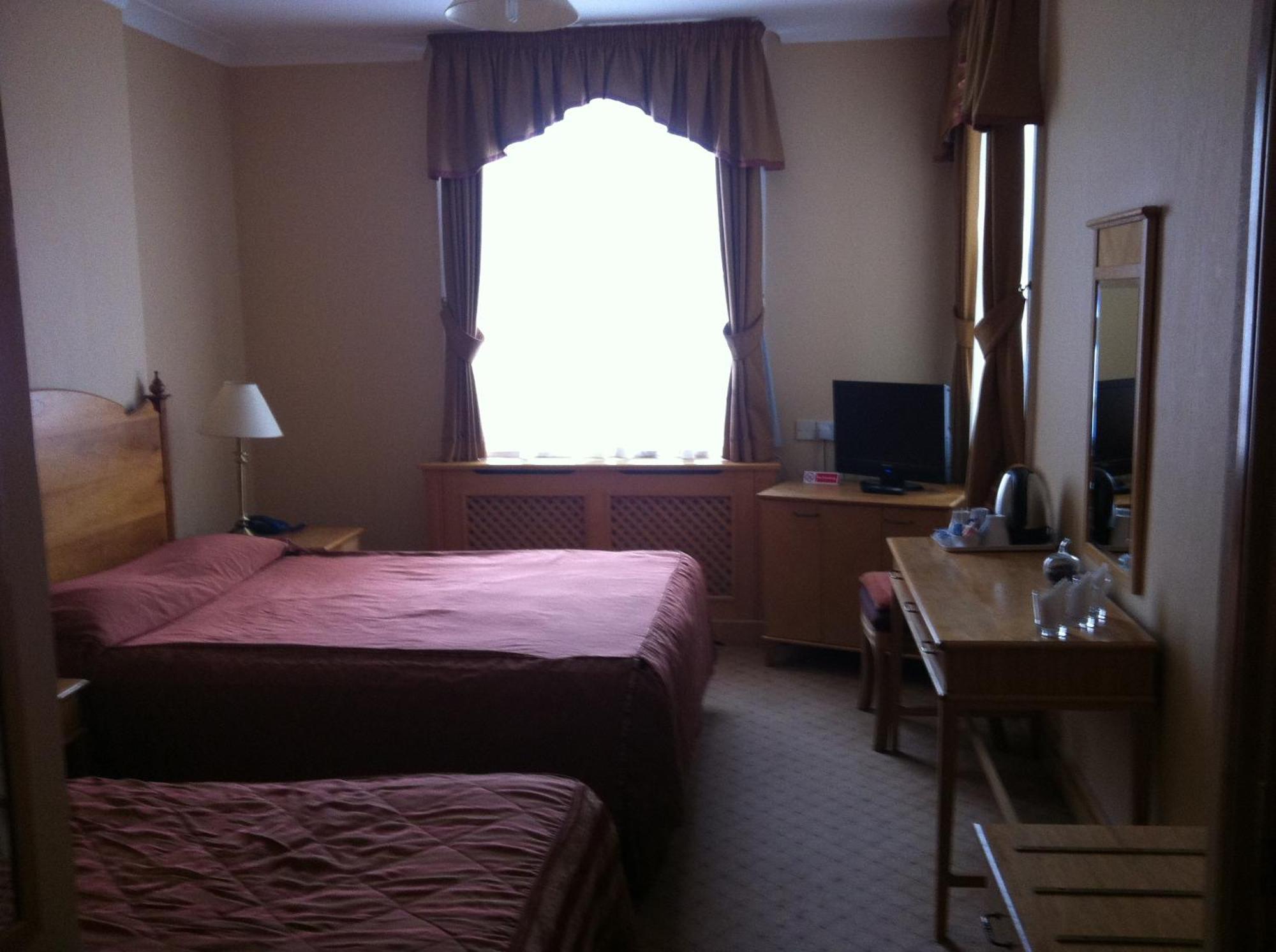 Quarto Triplo Standard