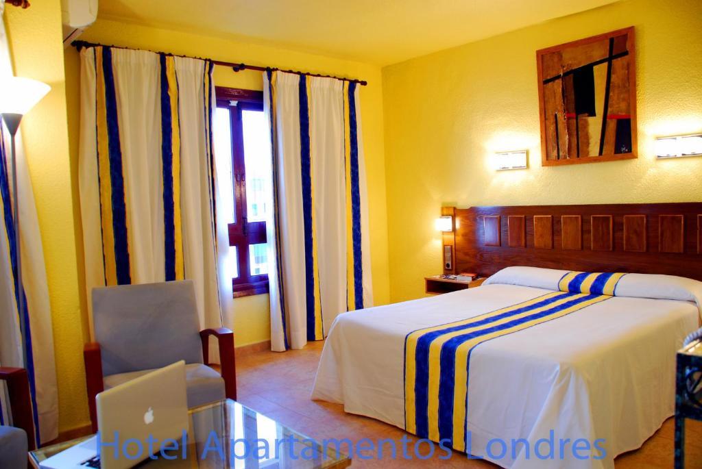 One-Bedroom Apartment (2 Adults)