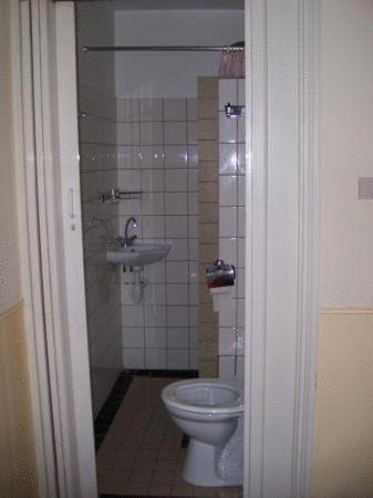 Double Room Shared Toilet