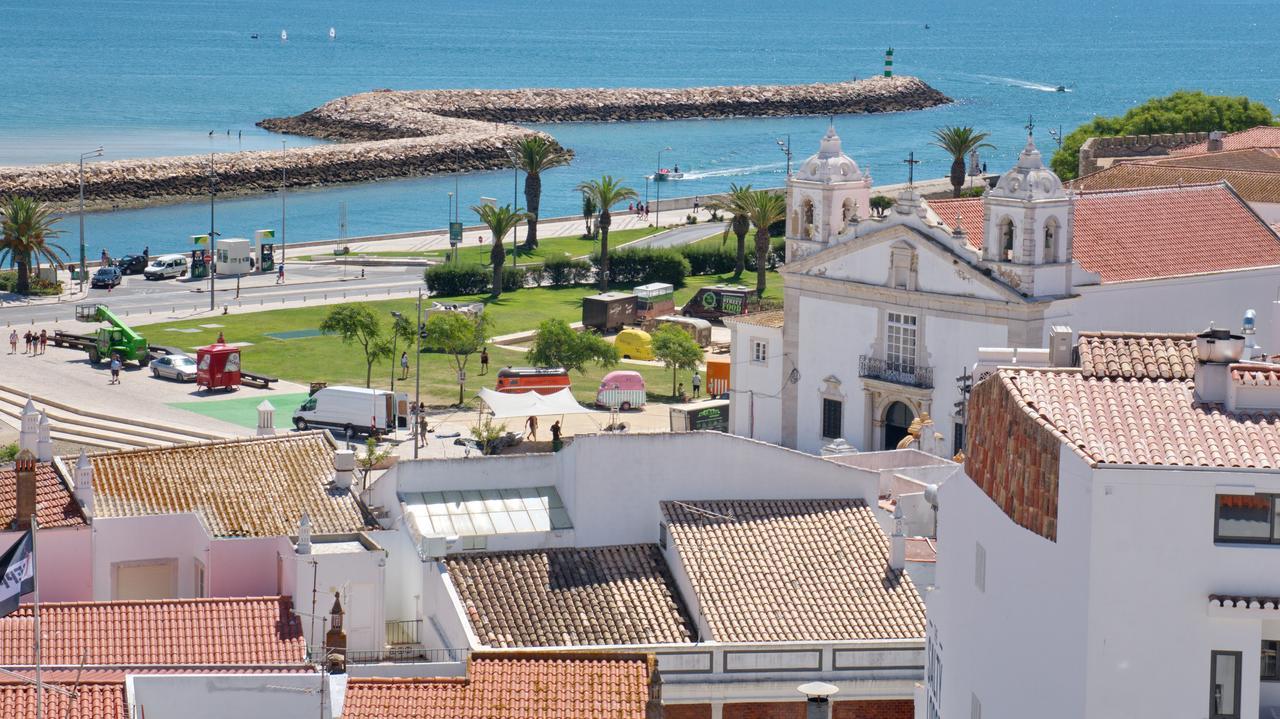 Double Room Shared Balcony Sea View