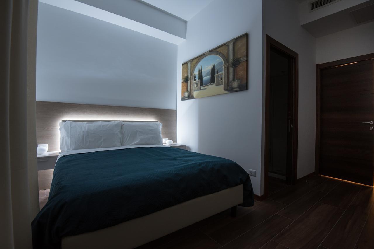 Double Room,627733857:JPEG