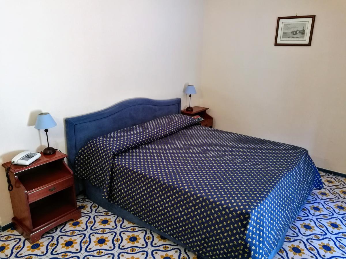 Double Room,628281234:JPEG