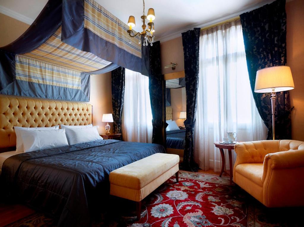 Double or Twin Room,62948842:JPEG
