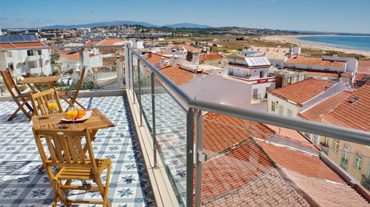 Double Room Shared Balcony Sea View
