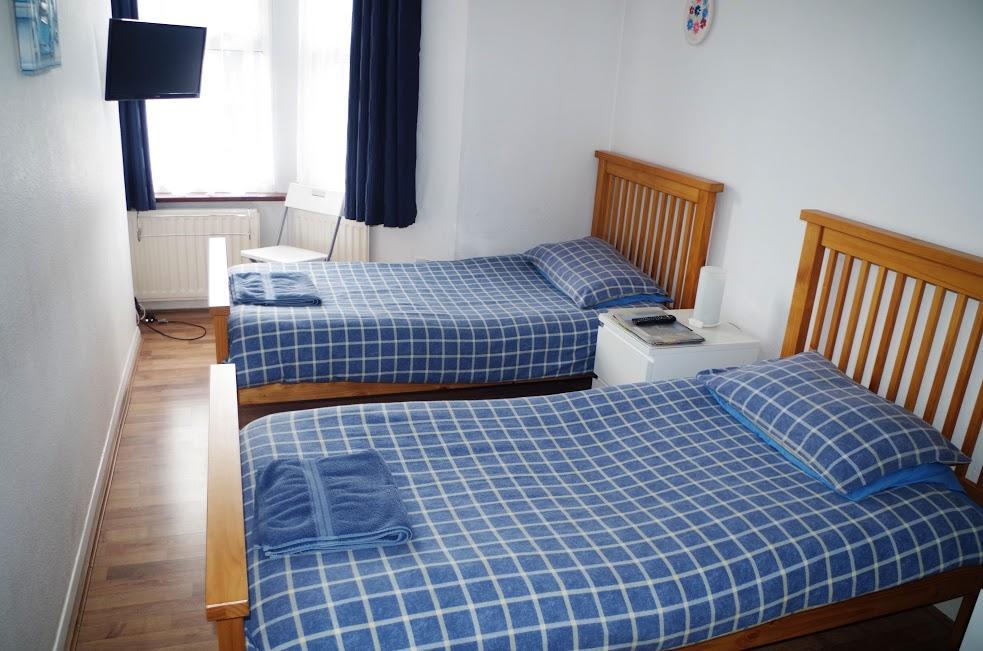 Twin Room,630417906:JPEG