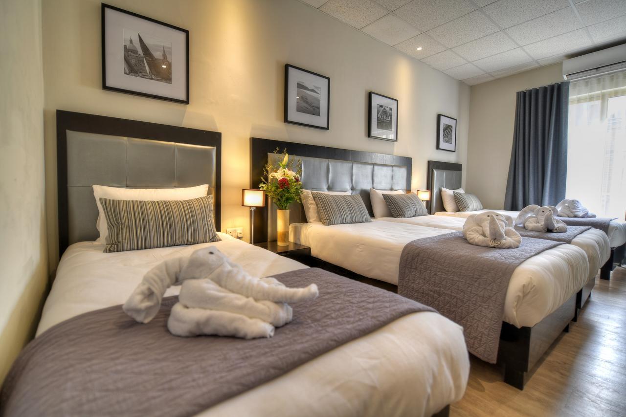 Standard Quadruple Room,630498585:JPEG