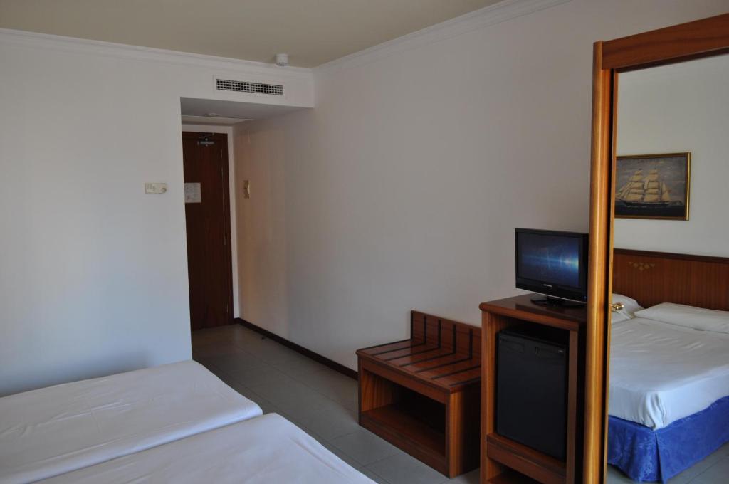 Standard Double or Twin Room with Balcony
