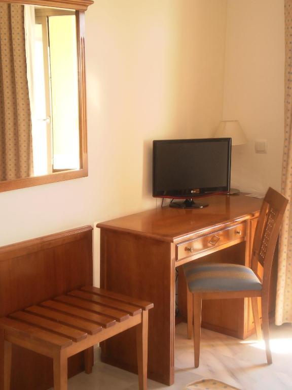 Double or Twin Room with Balcony