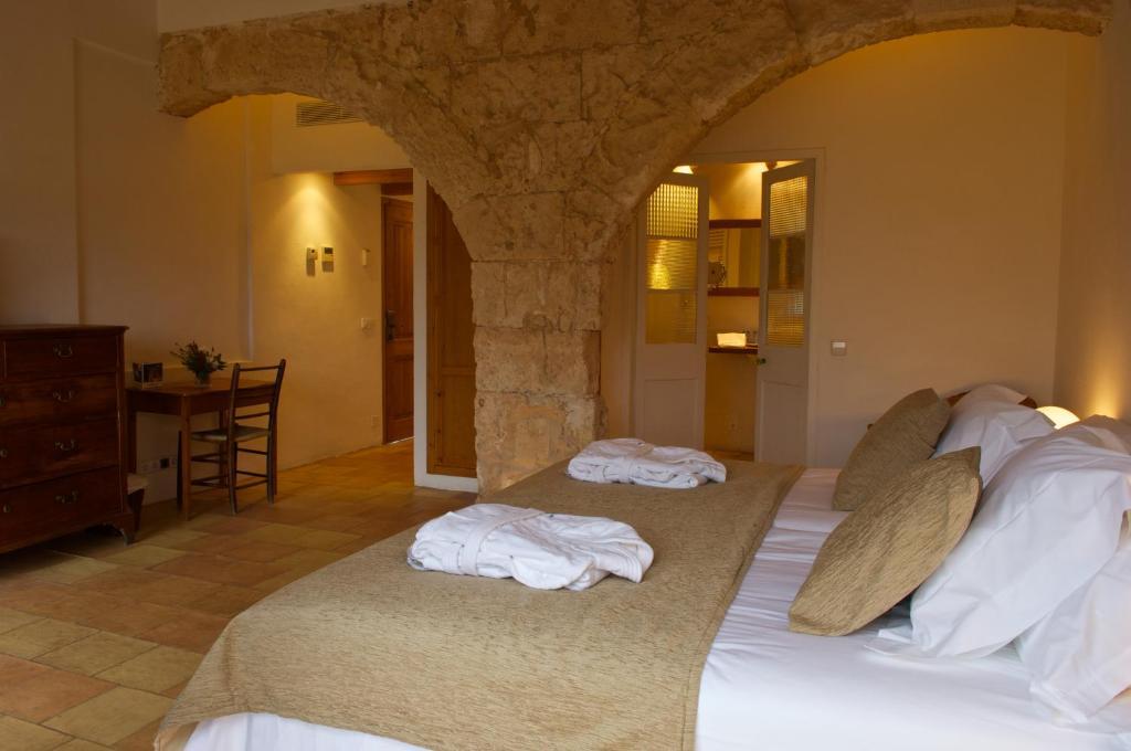 Double or Twin Room Terrace
