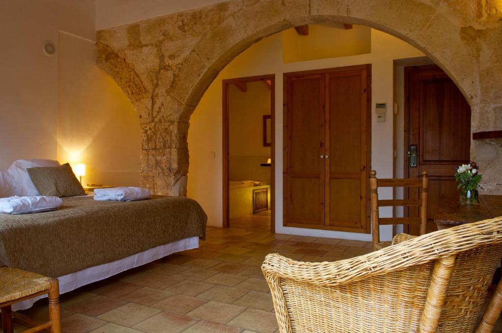 Double or Twin Room Terrace