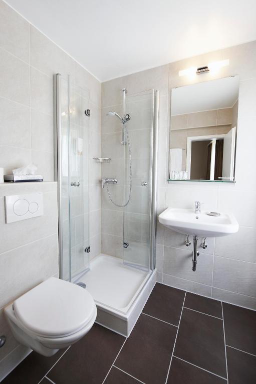Double or Twin Room,63209413:JPEG