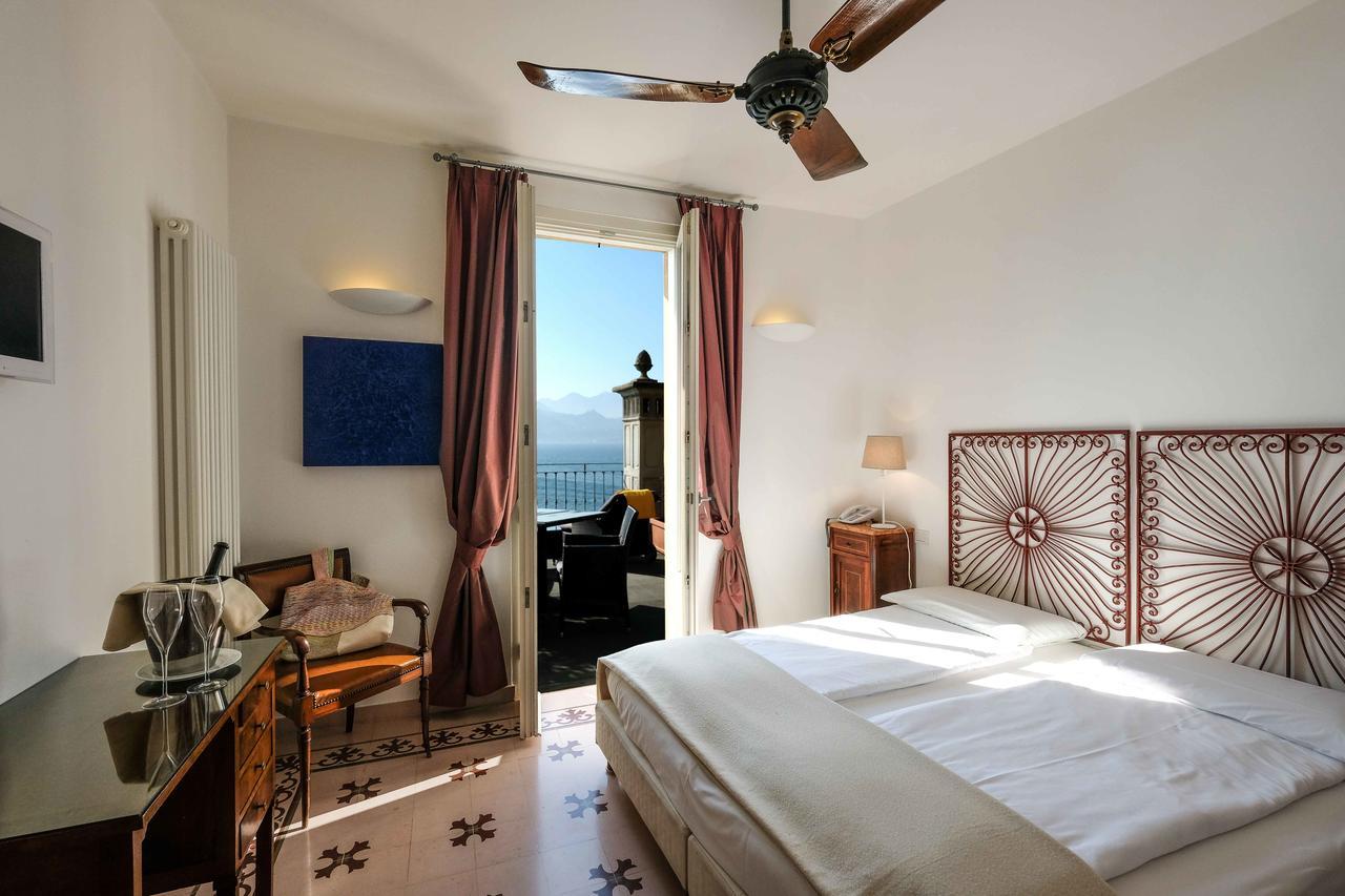 Chambre Double ou Lits Jumeaux avec Terrasse
