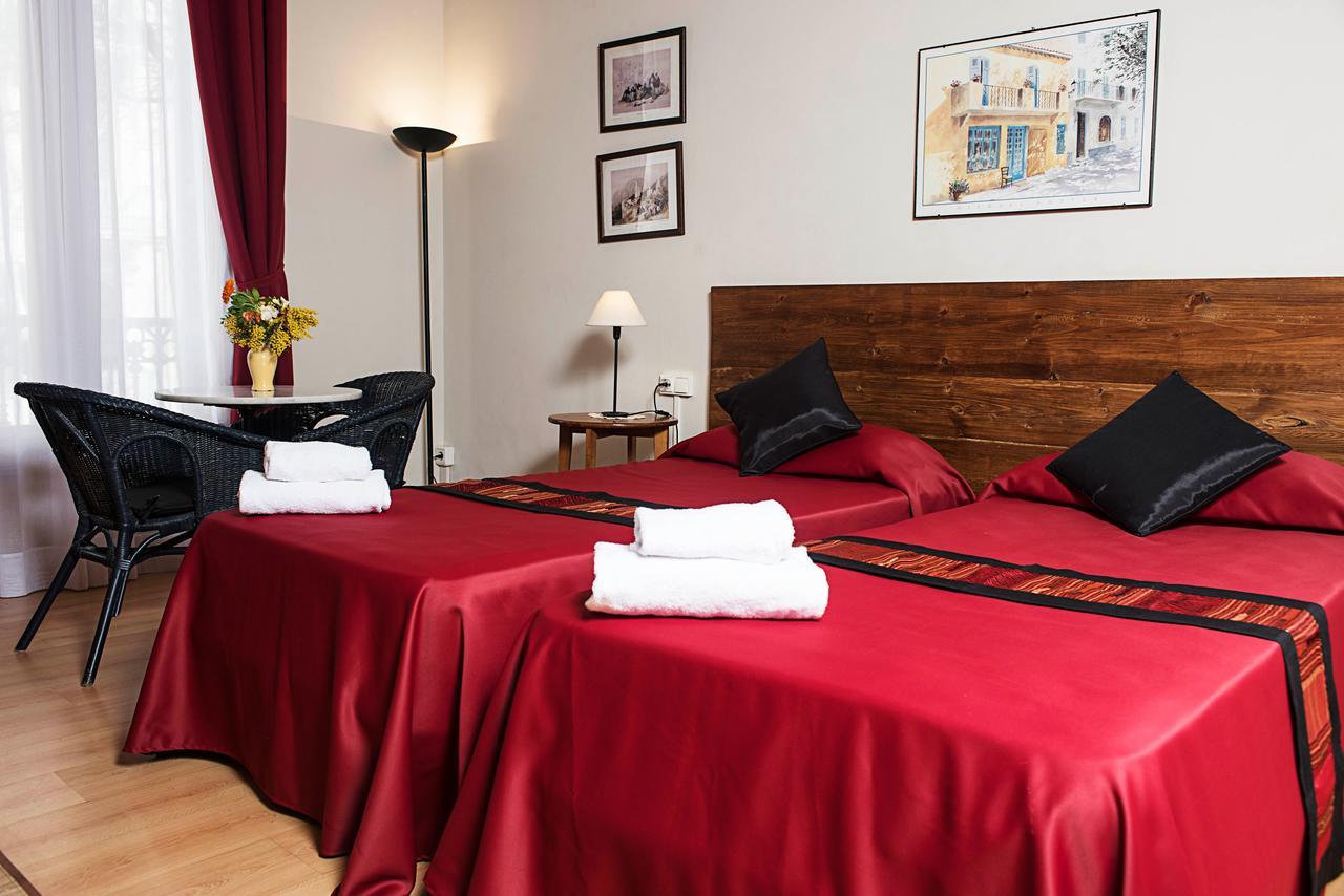 Double or Twin Room Balcony