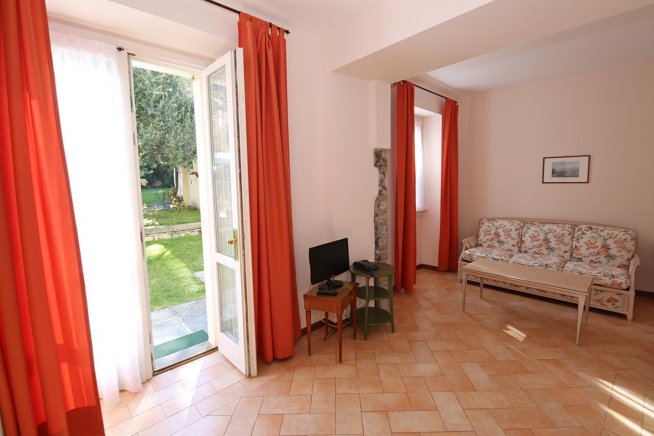 Apartamento Grande com 1 Quarto